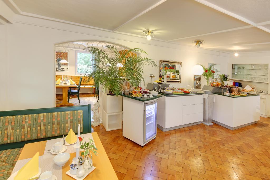 שוונגאו Hotel Kleiner Koenig מראה חיצוני תמונה