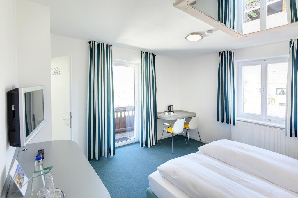 שוונגאו Hotel Kleiner Koenig מראה חיצוני תמונה
