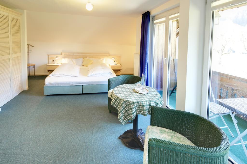 שוונגאו Hotel Kleiner Koenig מראה חיצוני תמונה