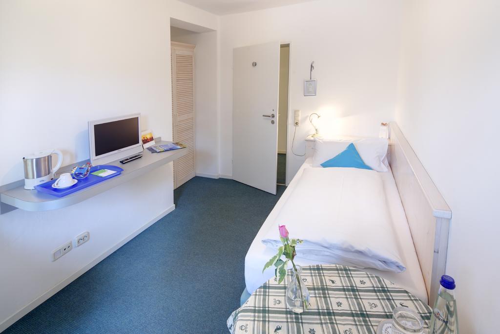 שוונגאו Hotel Kleiner Koenig מראה חיצוני תמונה