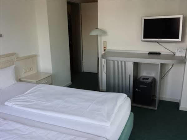 שוונגאו Hotel Kleiner Koenig מראה חיצוני תמונה